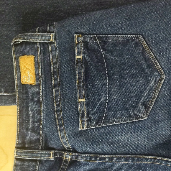 PAIGE Laurel Canyon Low-Rise Bootcut Jeans - Picture 3 of 6